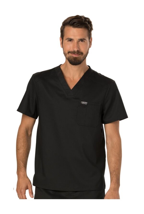 Top masculino cuello en v con un bolsillo cherokee