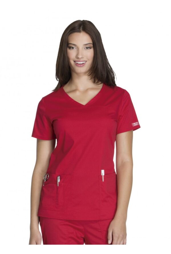 Top femenino cuello v